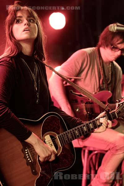 TESS PARKS AND ANTON NEWCOMBE - 2015-07-21 - PARIS - La Maroquinerie - 